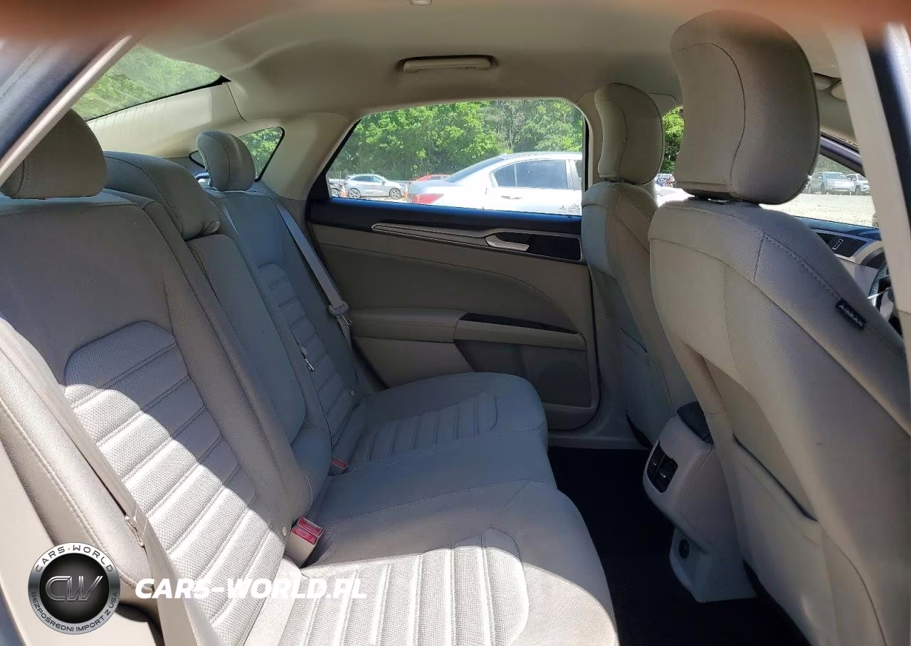 2018 Ford Fusion Se VIN:3FA6P0HD6JR228878 - 10