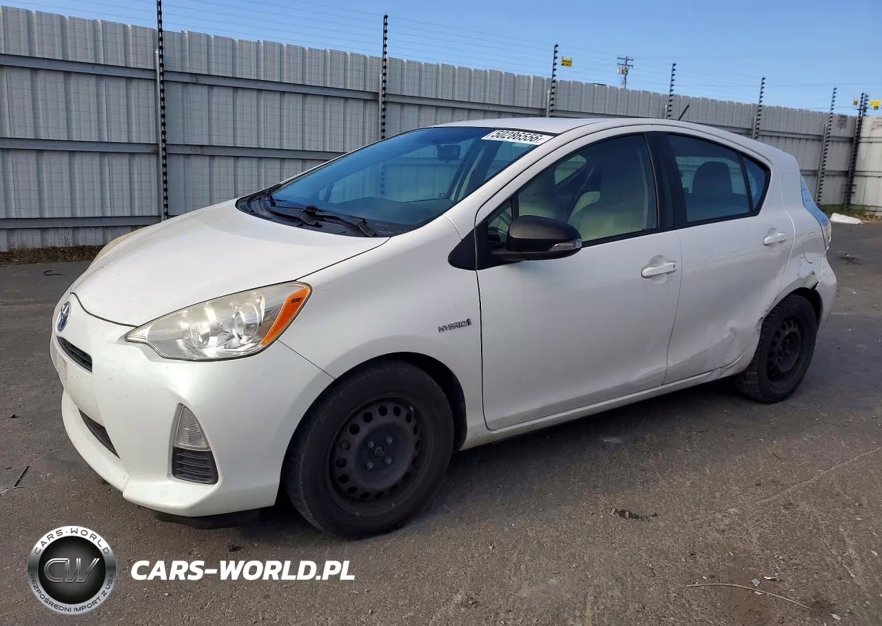 2014 Toyota Prius C One