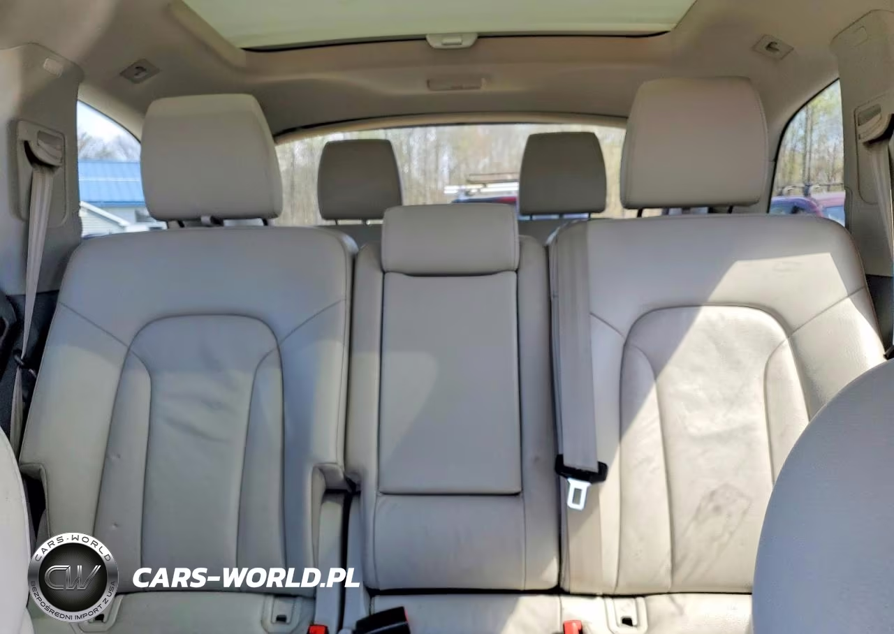 2014 Audi Q7 Premium Plus VIN:WA1LGAFE8ED015762 - 10