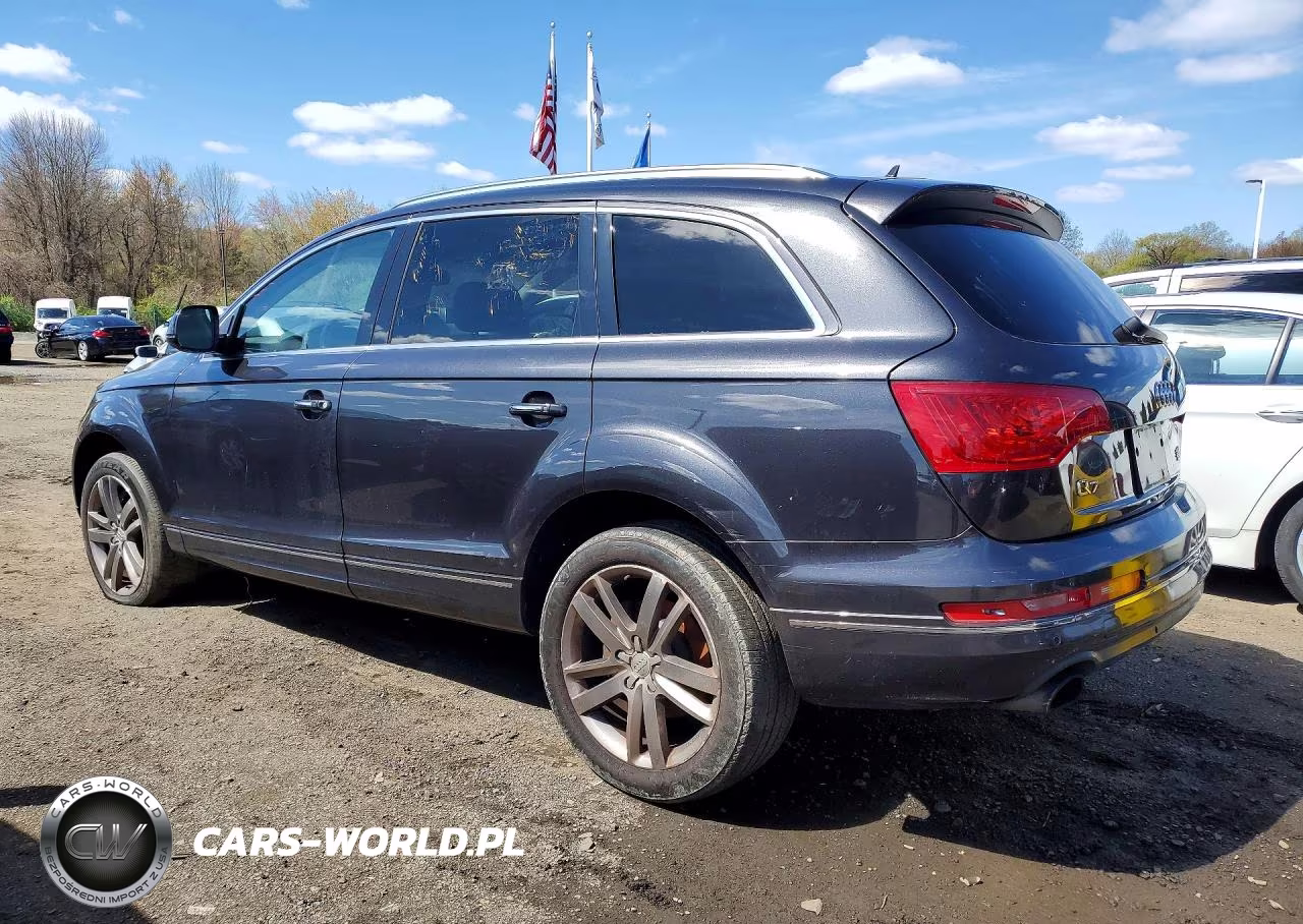 2014 Audi Q7 Premium Plus VIN:WA1LGAFE8ED015762 - 2