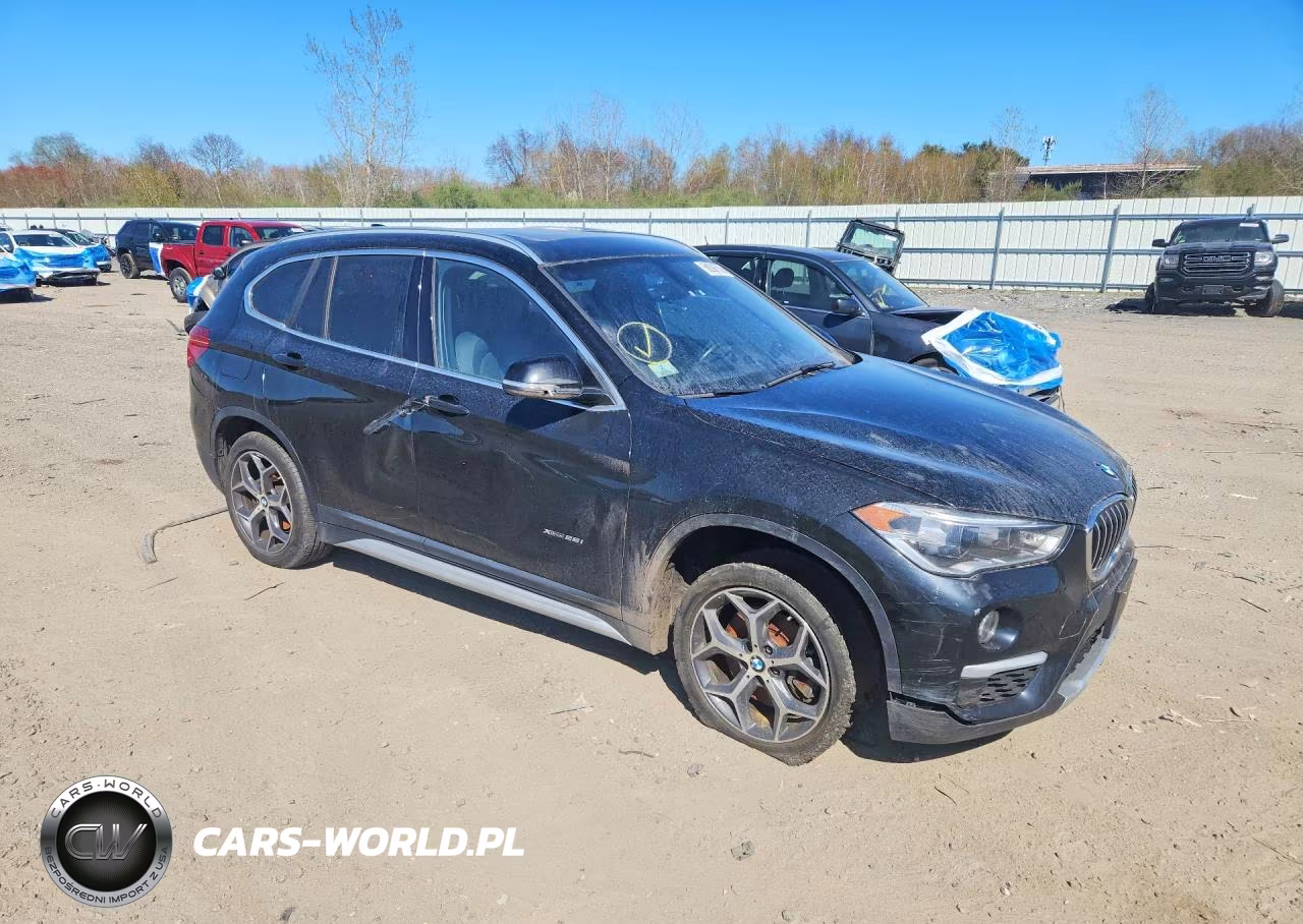 2017 BMW X1 xDrive28I VIN:WBXHT3C3XH5F76409 - 4