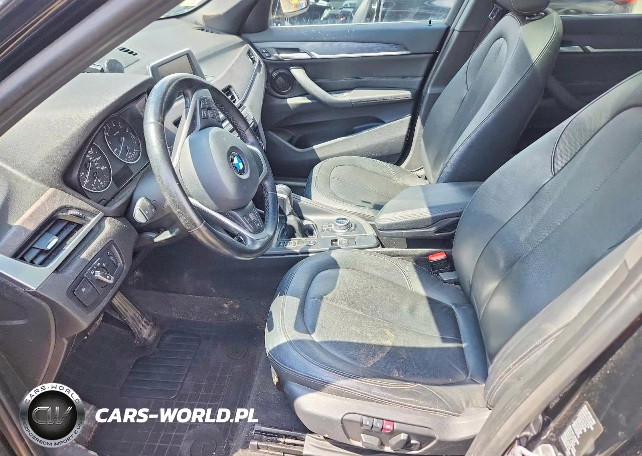 2017 BMW X1 xDrive28I VIN:WBXHT3C3XH5F76409 - 7