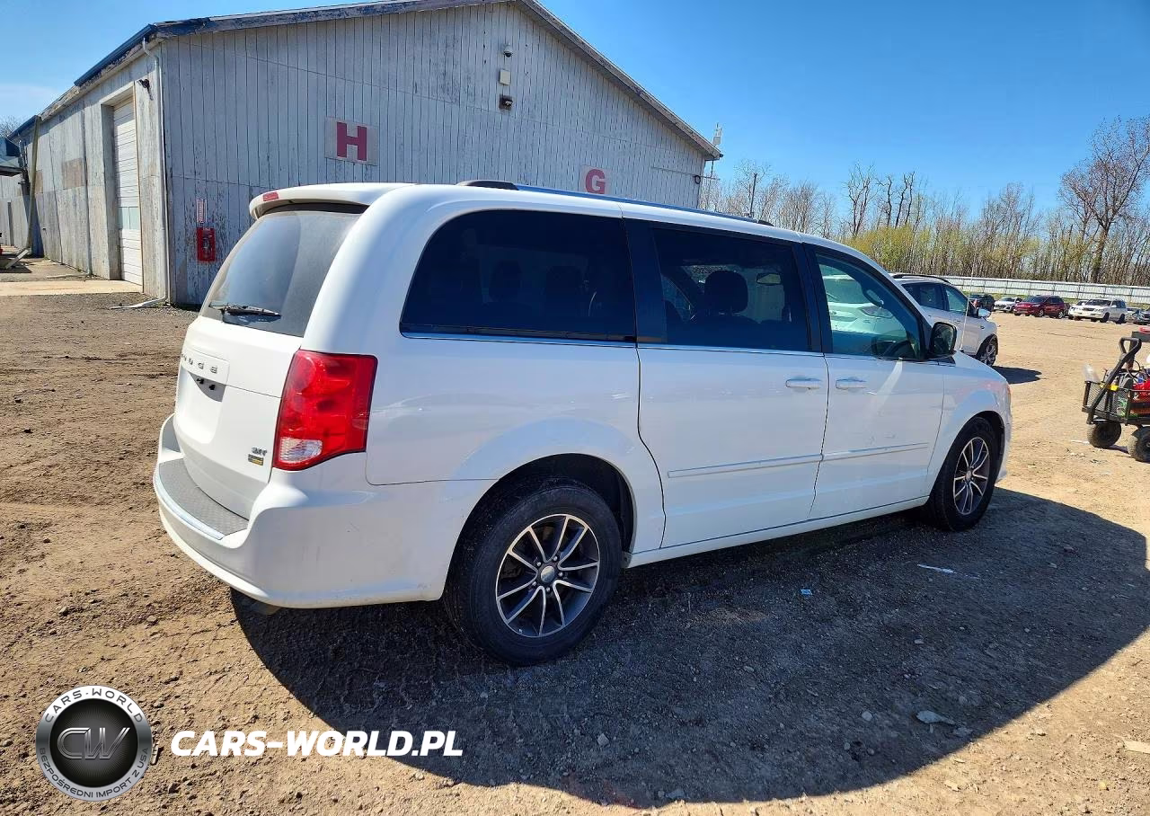 2017 Dodge Grand Caravan Sxt VIN:2C4RDGCGXHR589766 - 3