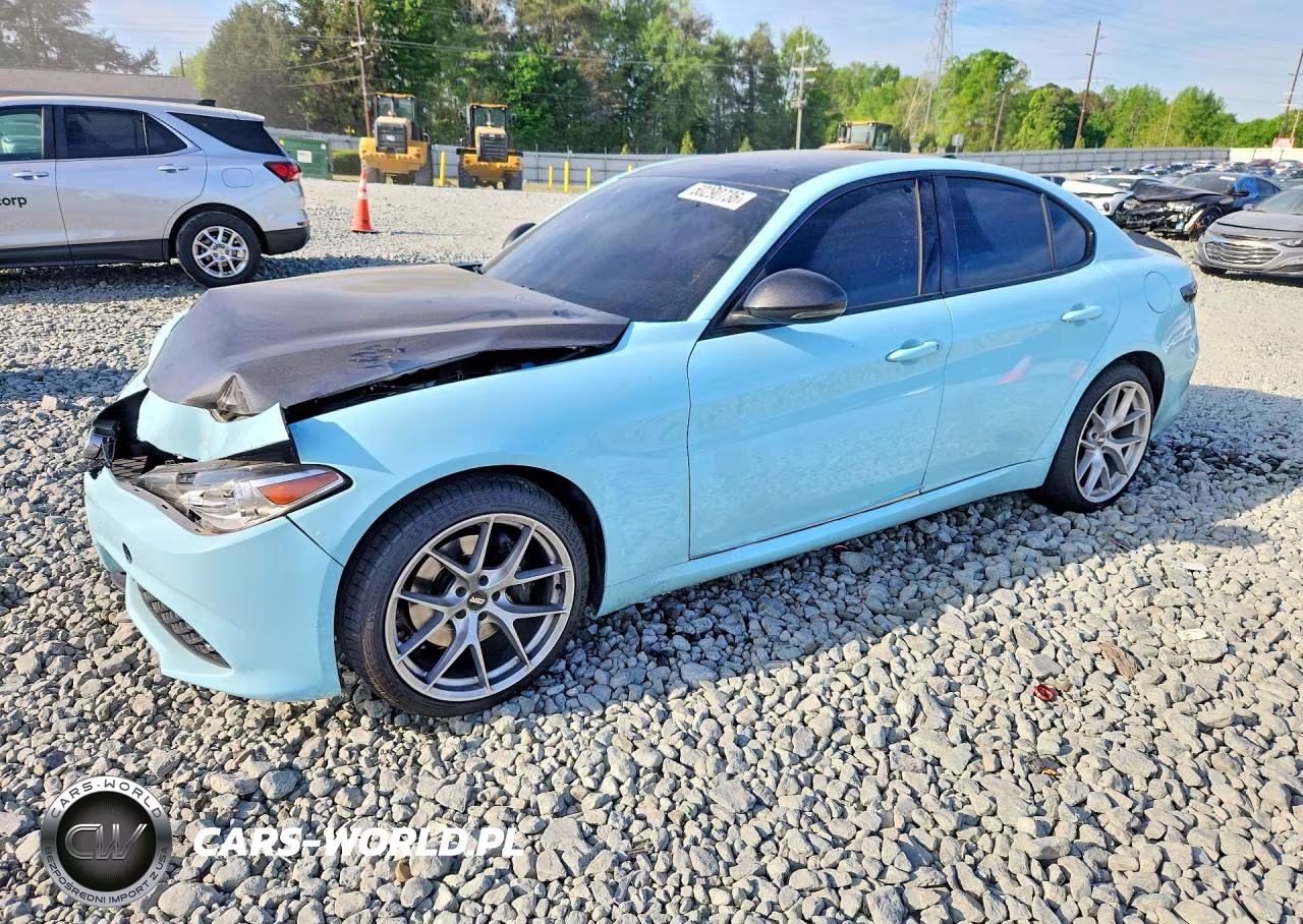 2017 Alfa Romeo Giulia Q4