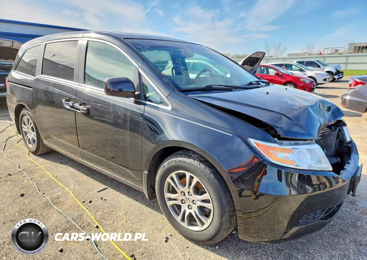 2011 Honda Odyssey Exl VIN:5FNRL5H63BB076983 - 4