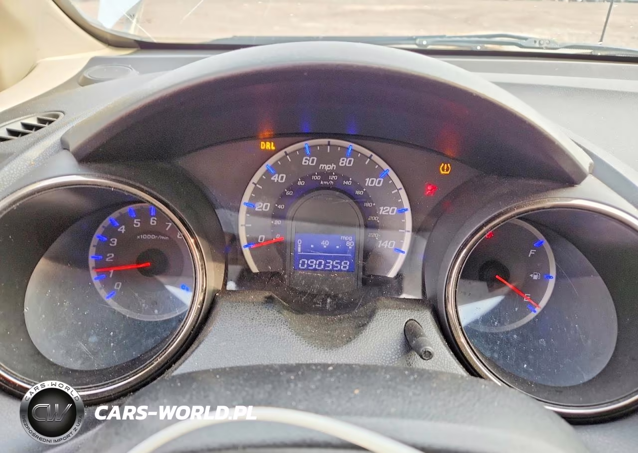 2012 Honda Fit Sport VIN:JHMGE8H53CS005635 - 9