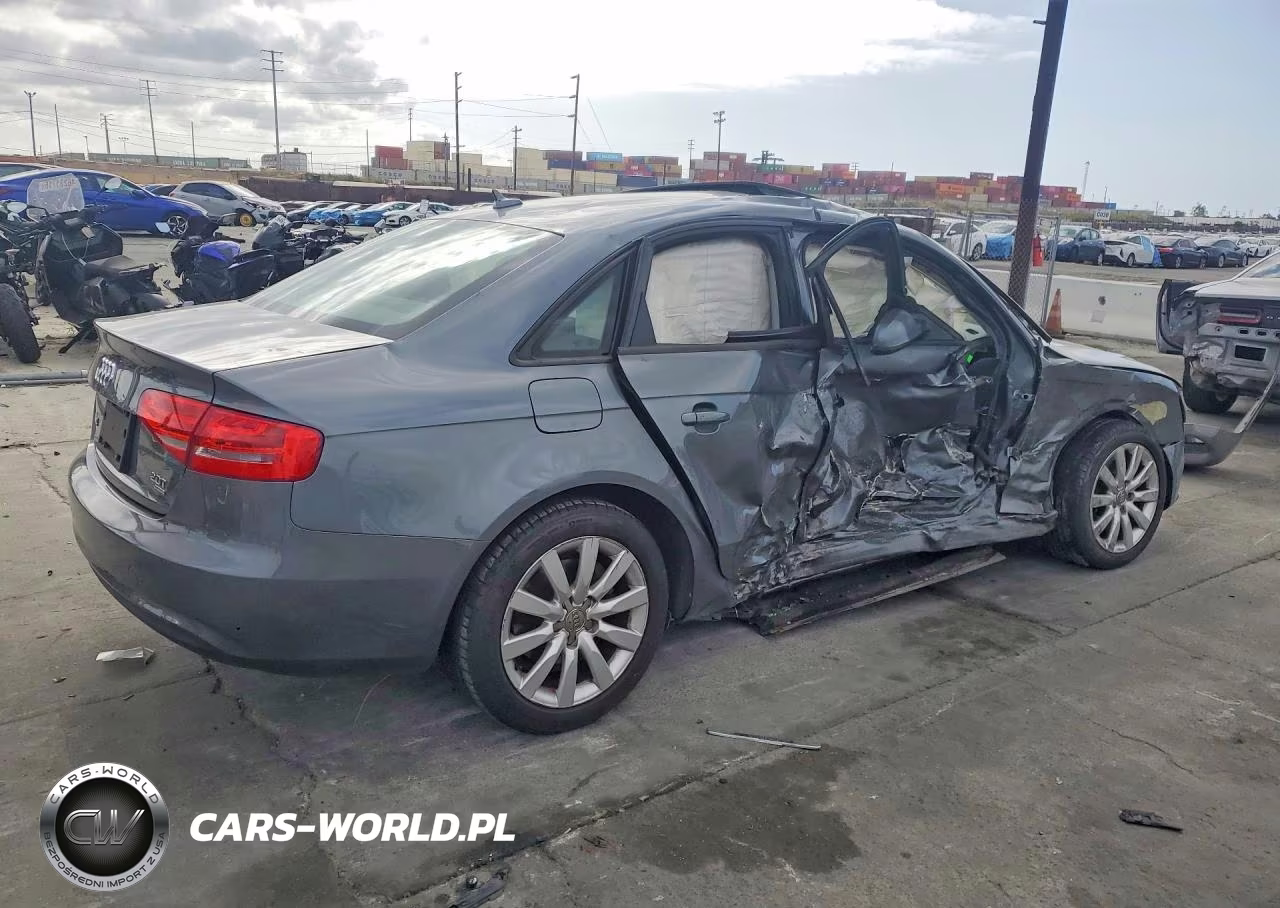 2014 Audi A4 Premium VIN:WAUBFAFLXEN005213 - 3