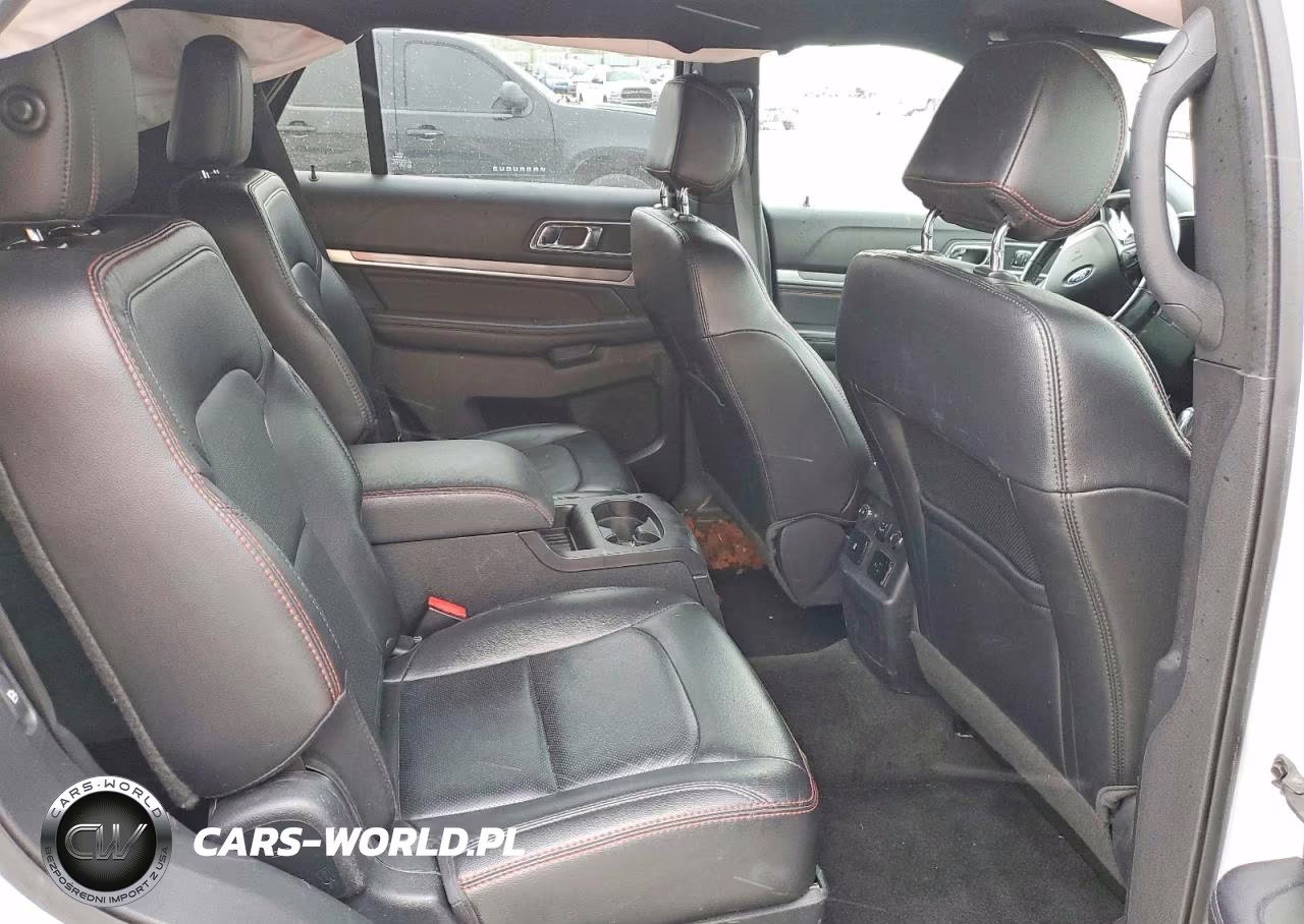 2017 Ford Explorer Sport VIN:1FM5K8GT4HGE37903 - 10