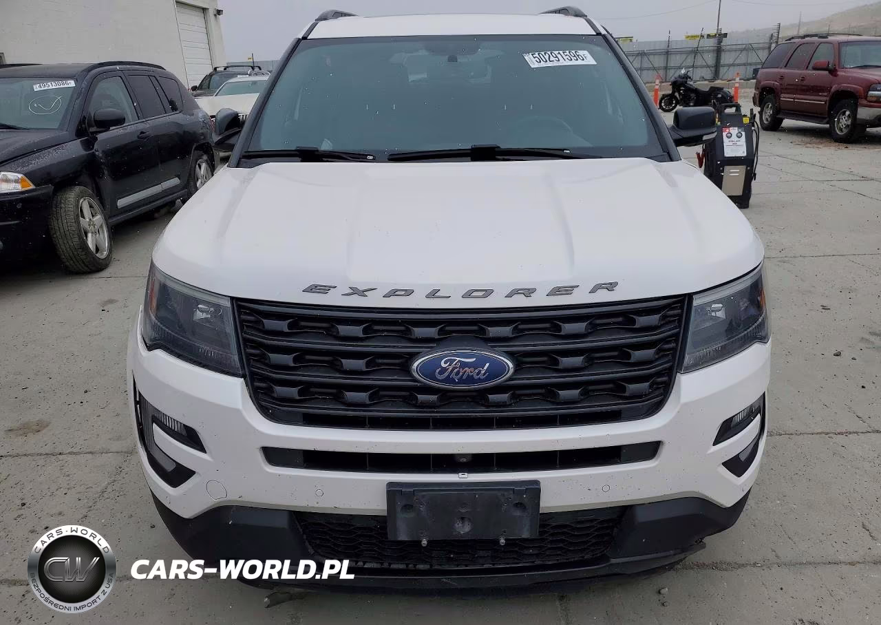2017 Ford Explorer Sport VIN:1FM5K8GT4HGE37903 - 5