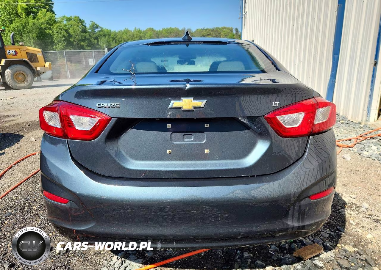 2017 Chevrolet Cruze Lt VIN:1G1BE5SM5H7273633 - 6
