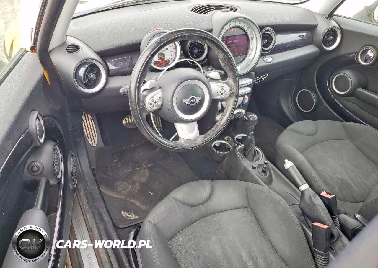 2007 Mini Cooper S VIN:WMWMF735X7TL89509 - 8
