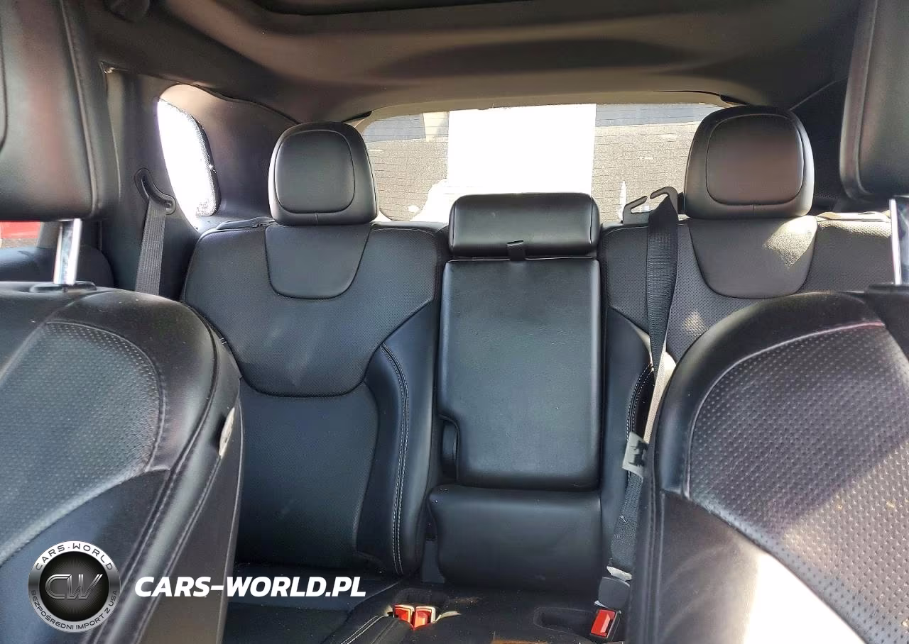 2021 Jeep Cherokee Latitude Lux VIN:1C4PJLMX4MD119916 - 10
