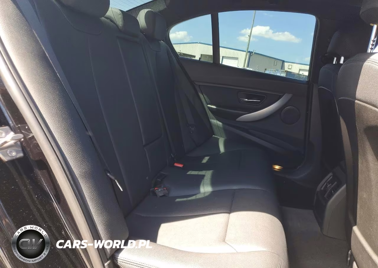 2015 BMW 320 I VIN:WBA3B1G57FNT03364 - 10