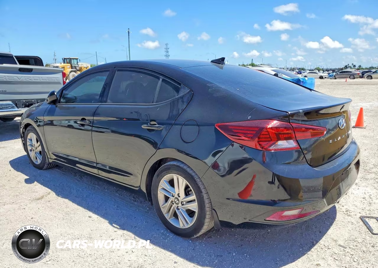 2019 Hyundai Elantra Value Edition VIN:5NPD84LF9KH474360 - 2