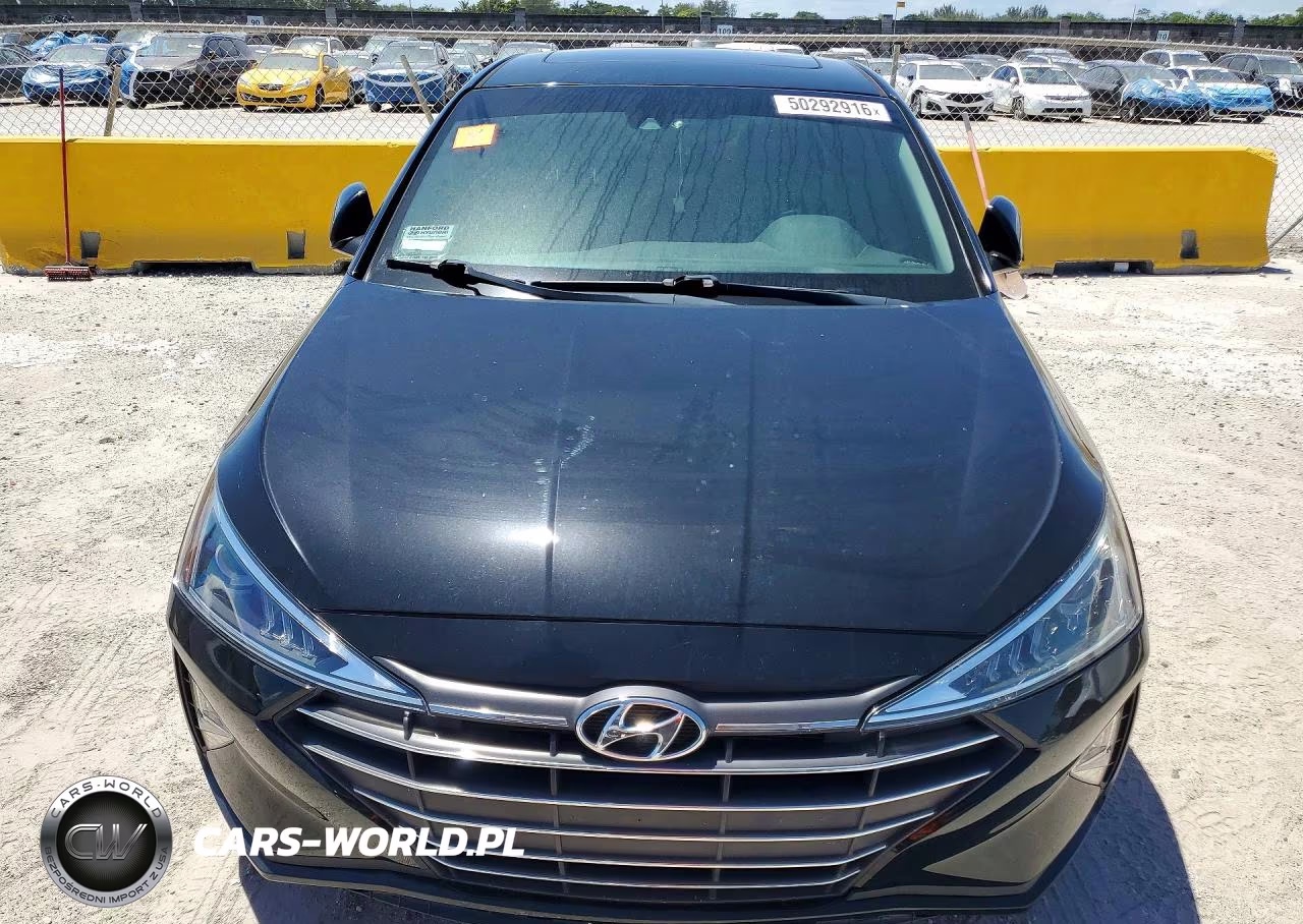 2019 Hyundai Elantra Value Edition VIN:5NPD84LF9KH474360 - 5