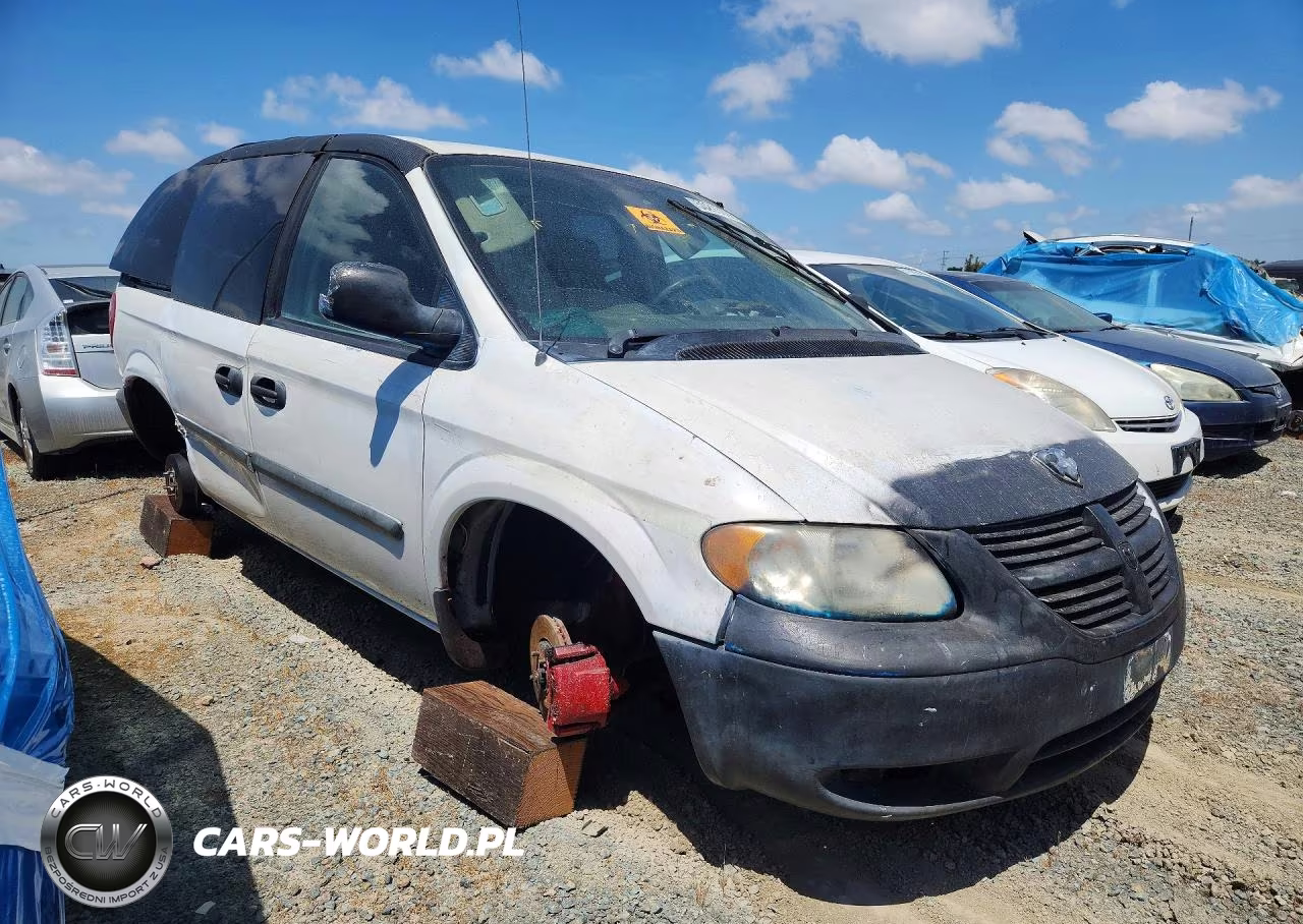 2005 Dodge Caravan Se VIN:1D4GP25E85B237182 - 4