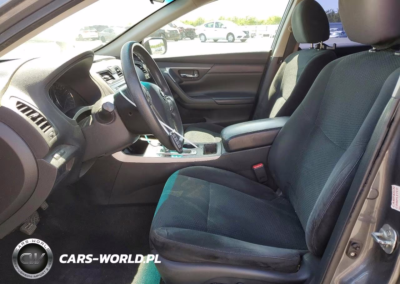 2015 Nissan Altima 2.5 S VIN:1N4AL3AP7FN884660 - 7