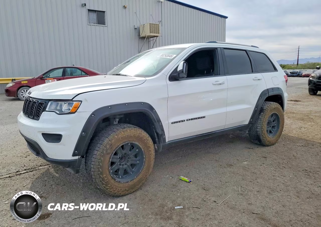 2017 Jeep Grand Cherokee Laredo