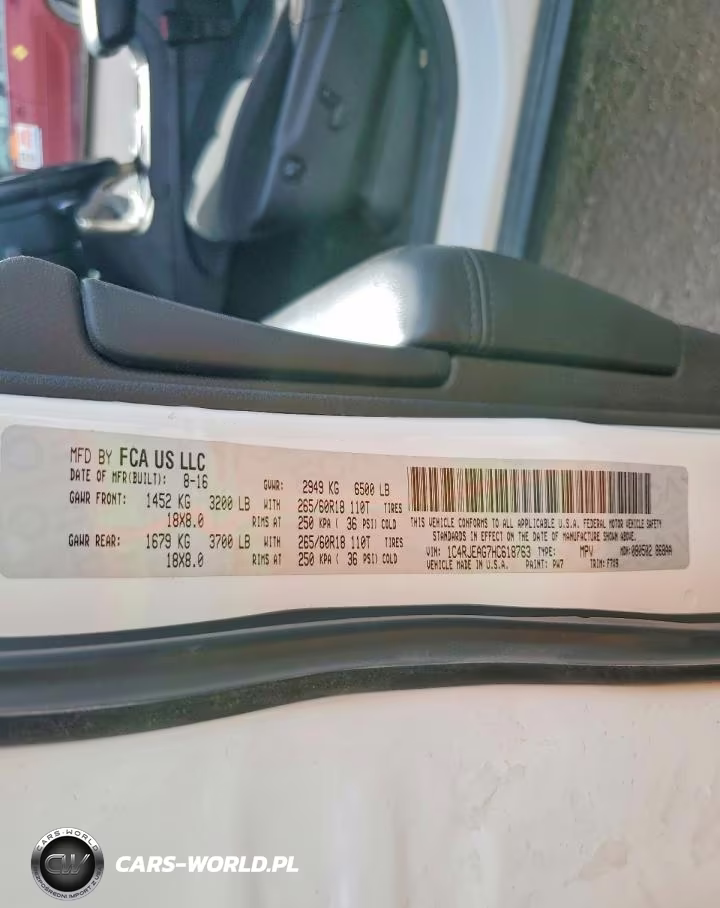 2017 Jeep Grand Cherokee Laredo VIN:1C4RJEAG7HC618763 - 12
