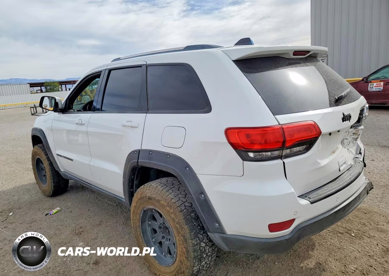 2017 Jeep Grand Cherokee Laredo VIN:1C4RJEAG7HC618763 - 2