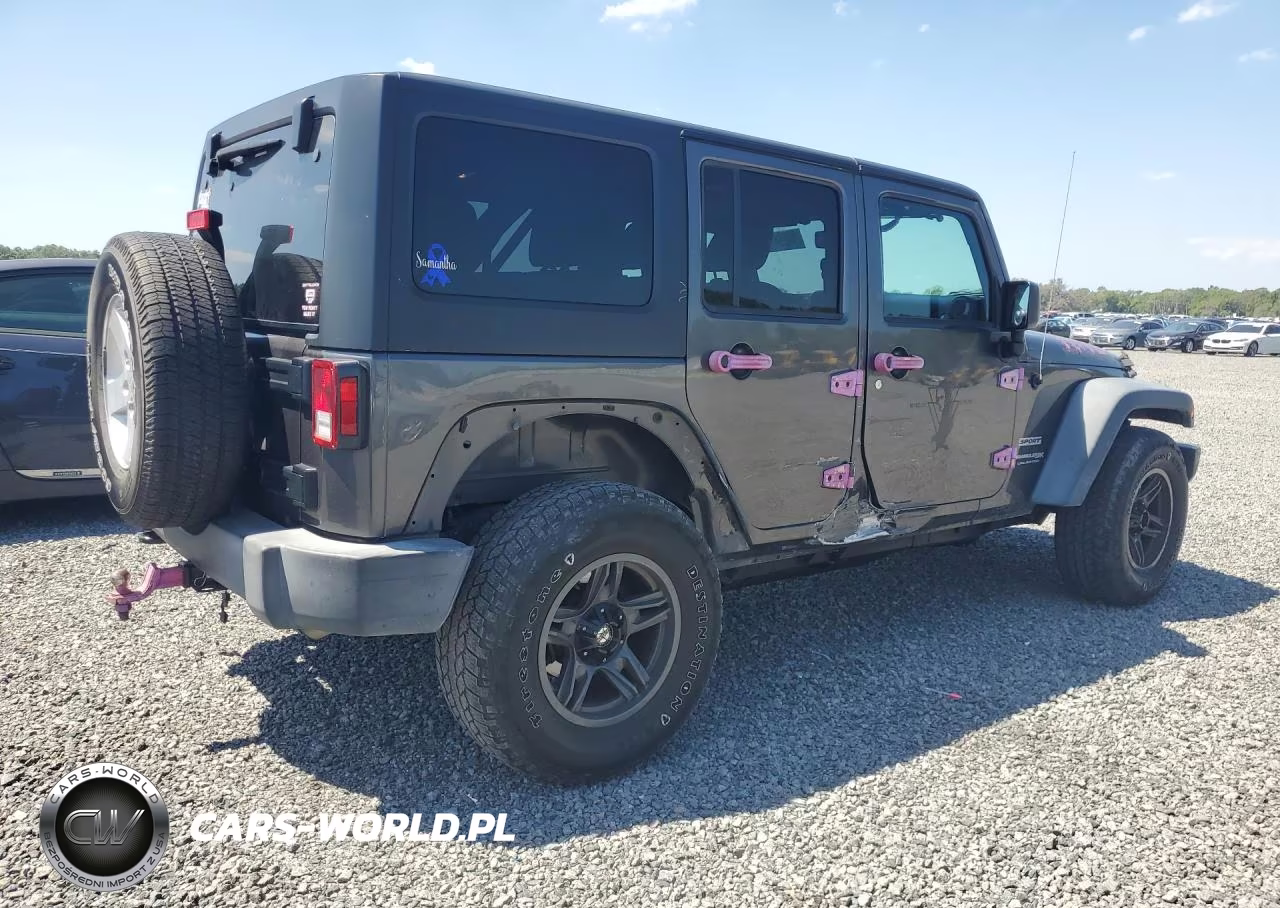 2018 Jeep Wrangler Unlimited Sport VIN:1C4BJWDG0JL887633 - 3