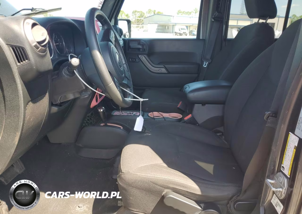 2018 Jeep Wrangler Unlimited Sport VIN:1C4BJWDG0JL887633 - 7