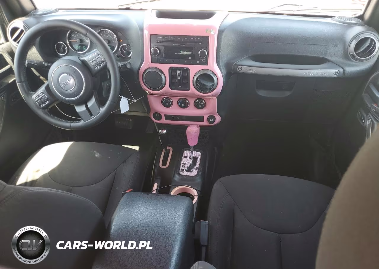 2018 Jeep Wrangler Unlimited Sport VIN:1C4BJWDG0JL887633 - 8
