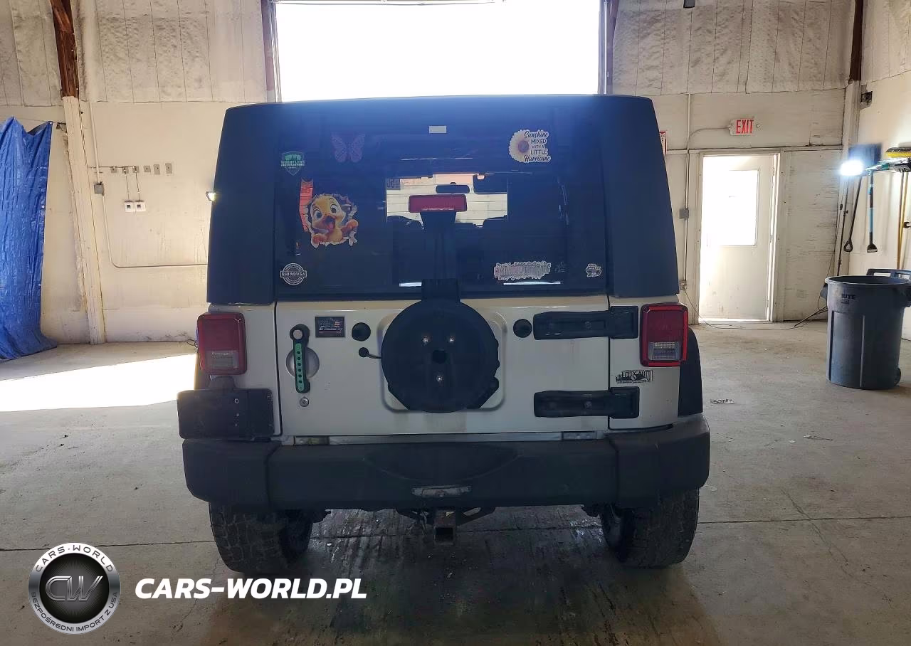 2010 Jeep Wrangler Unlimited Sport VIN:1J4BA3H16AL129360 - 6