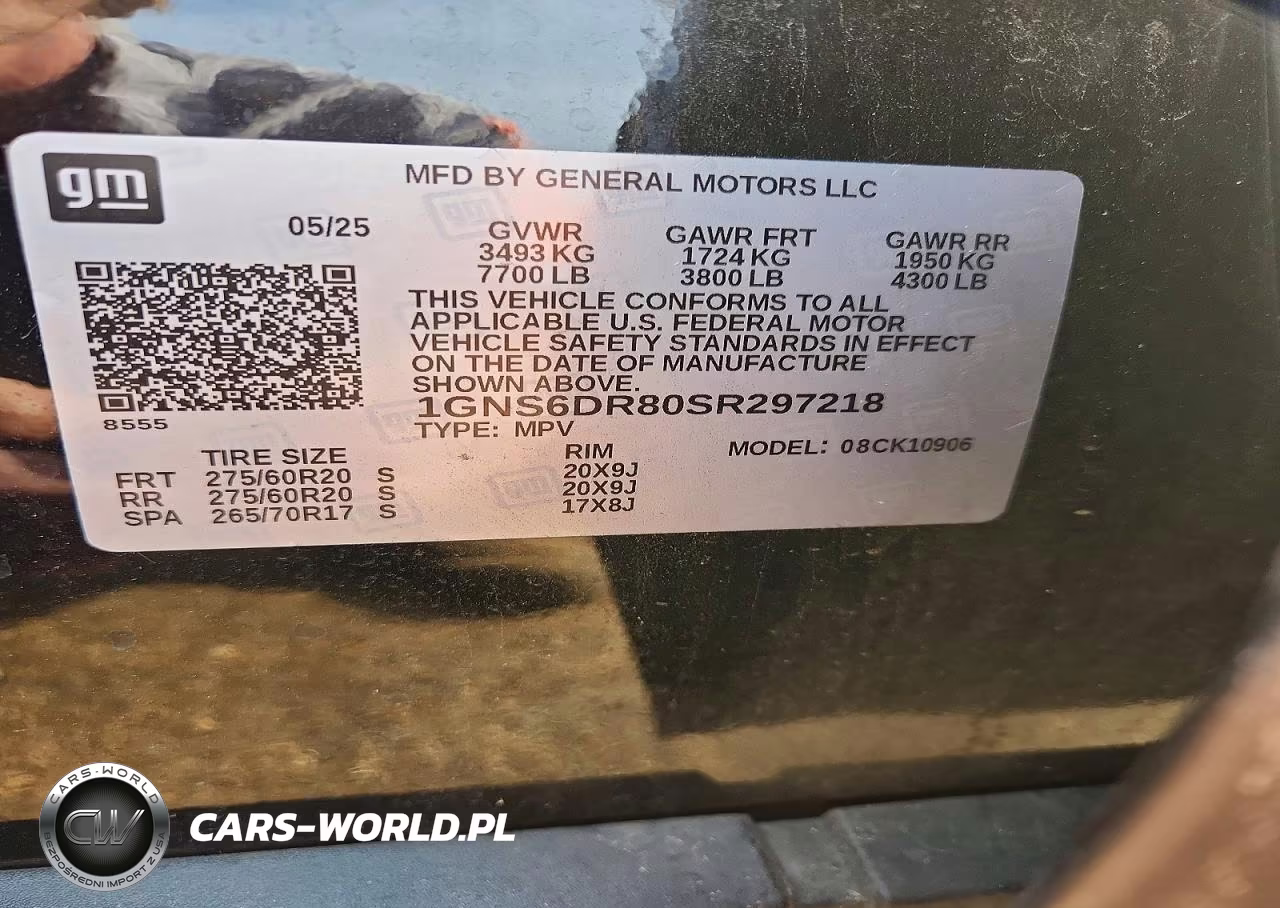 2025 Chevrolet Suburban K1500 Z71 VIN:1GNS6DR80SR297218 - 14