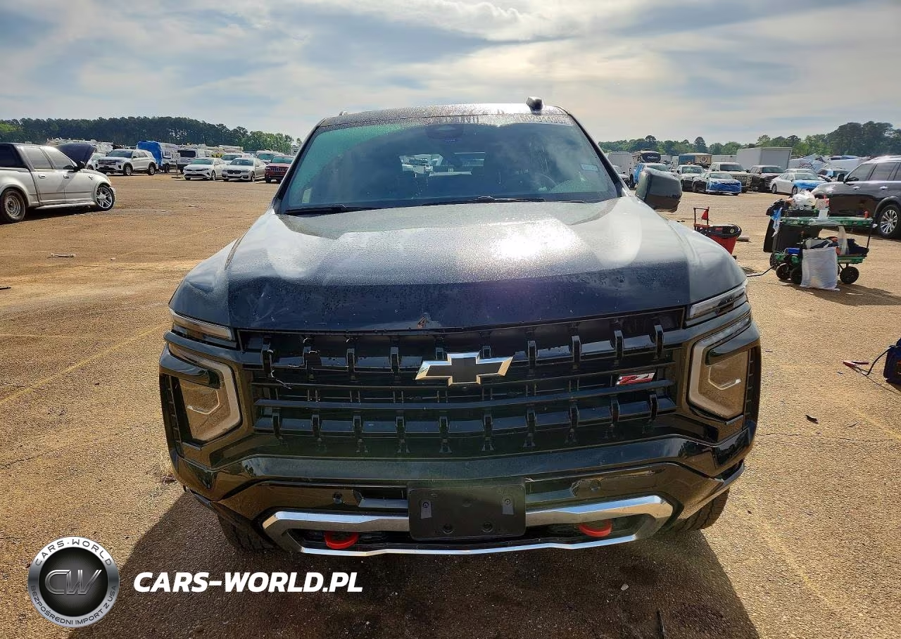 2025 Chevrolet Suburban K1500 Z71 VIN:1GNS6DR80SR297218 - 5
