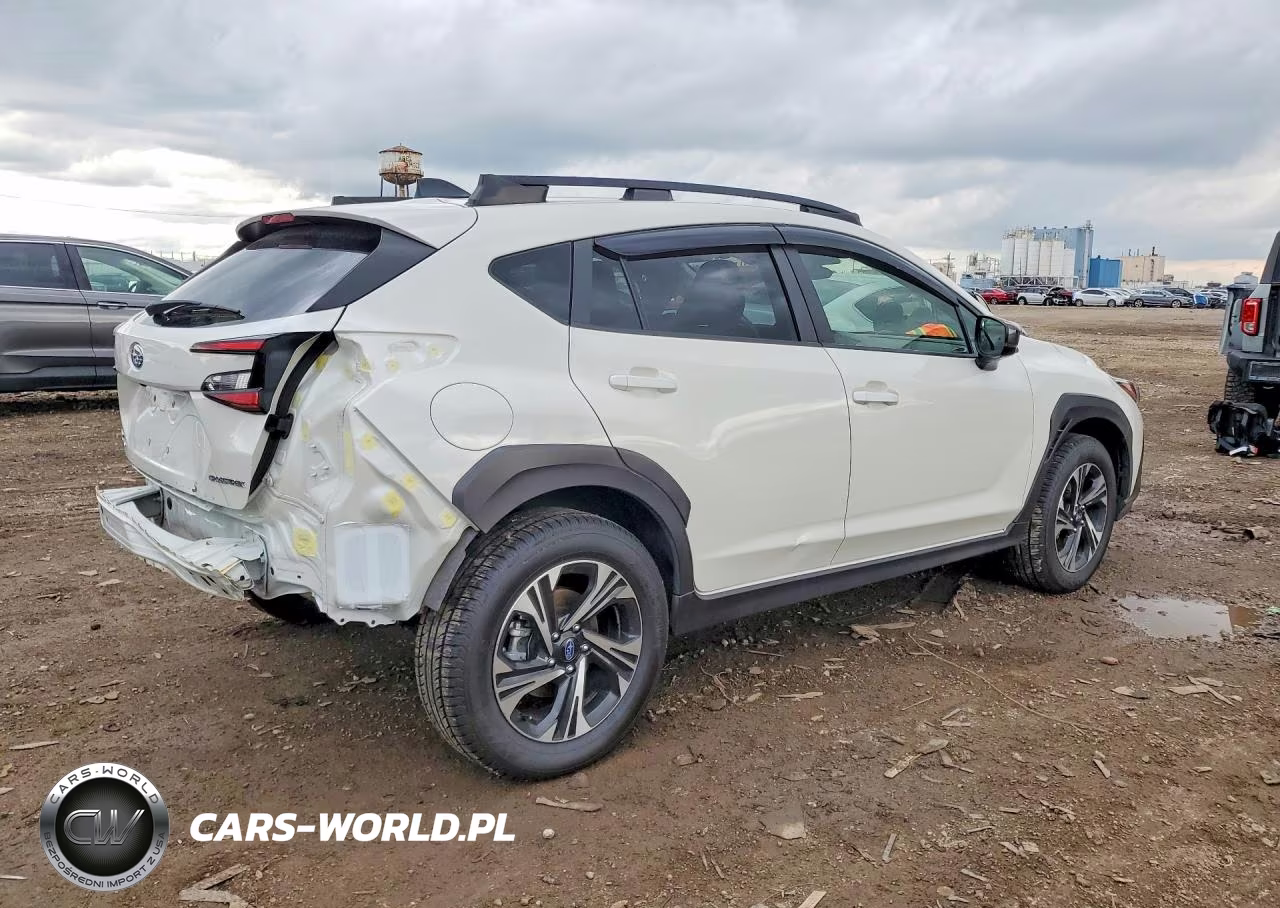 2024 Subaru Crosstrek Premium VIN:JF2GUADC3R8250488 - 3