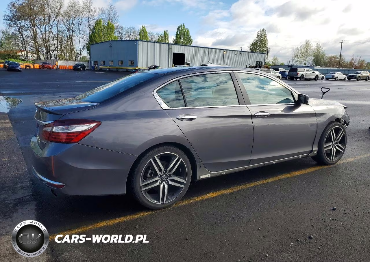 2017 Honda Accord Sport VIN:1HGCR2F54HA262869 - 3