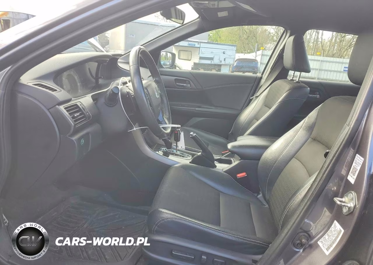 2017 Honda Accord Sport VIN:1HGCR2F54HA262869 - 7