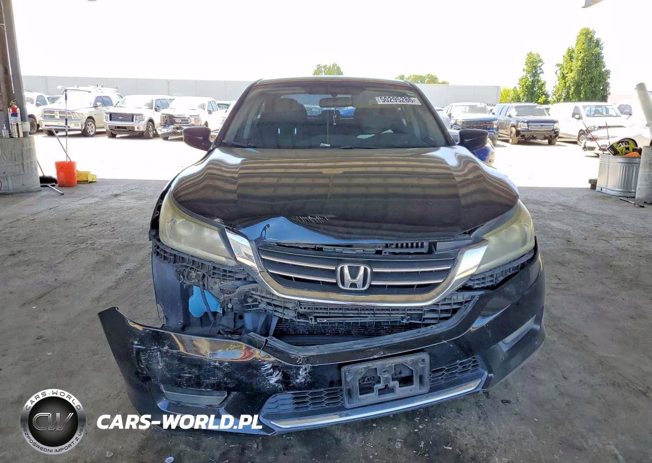 2015 Honda Accord Sport VIN:1HGCR2F50FA142077 - 5