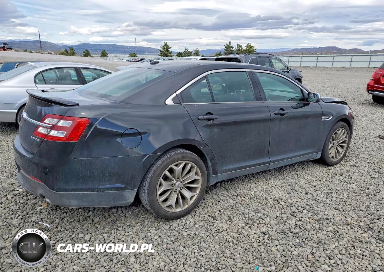 2013 Ford Taurus Limited VIN:1FAHP2F82DG126015 - 3