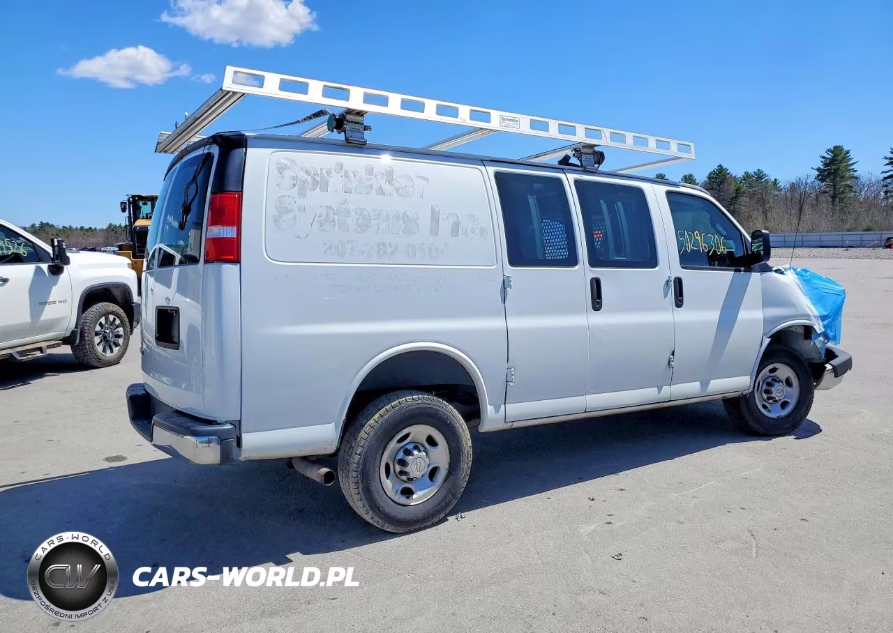 2021 Chevrolet Express G2500 VIN:1GCWGAF73M1178436 - 3