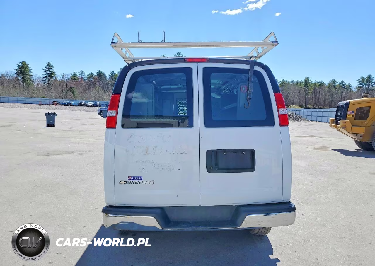 2021 Chevrolet Express G2500 VIN:1GCWGAF73M1178436 - 6