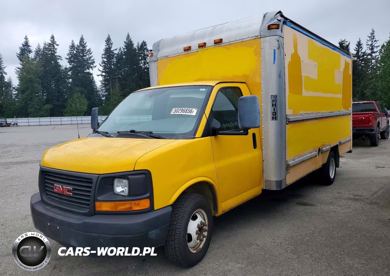 2007 GMC Savana Cutaway G3500