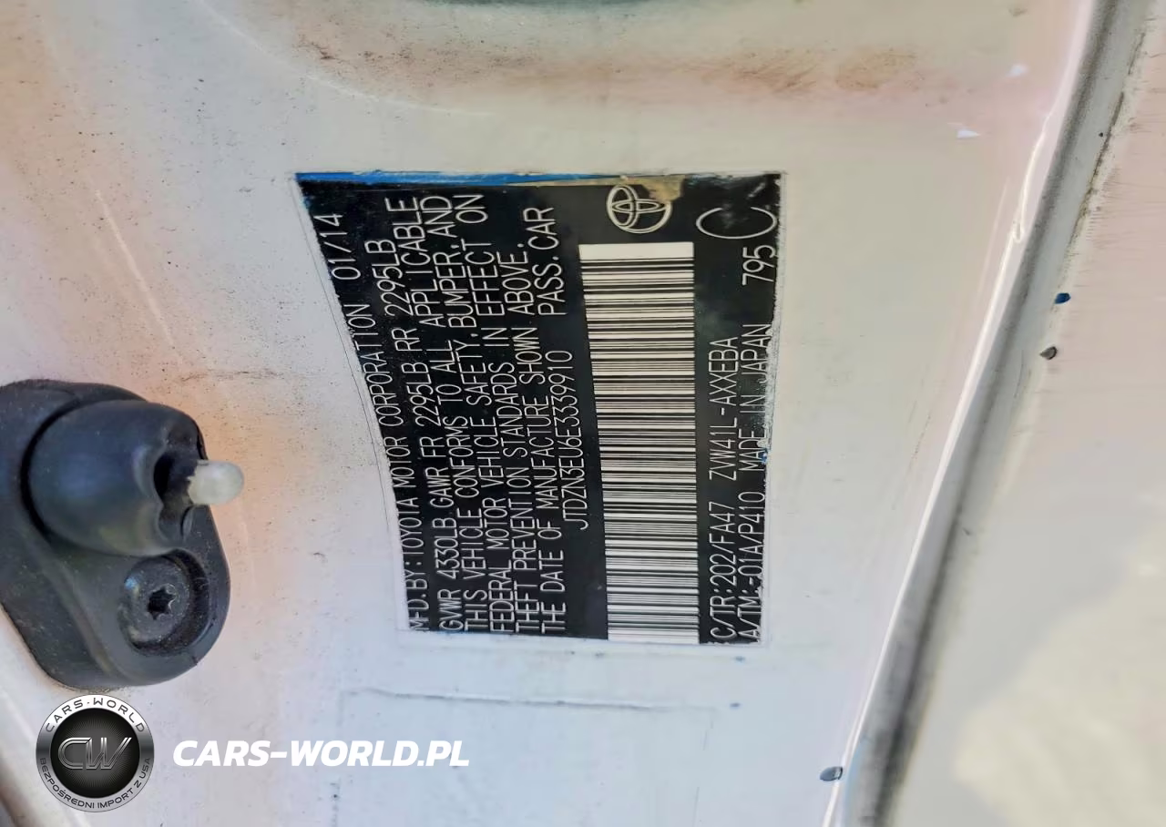 2014 Toyota Prius V Three VIN:JTDZN3EU6E3339910 - 12