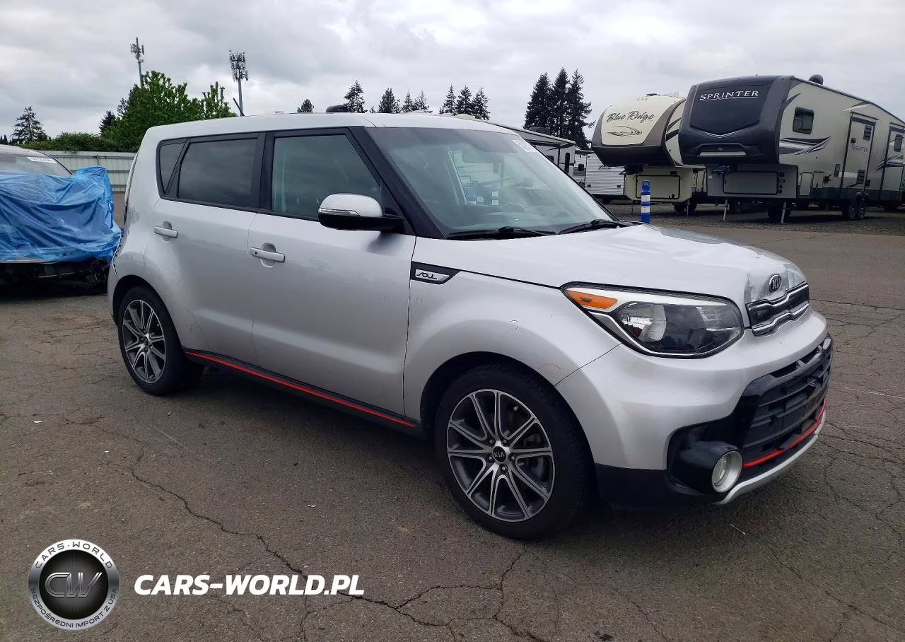 2018 Kia Soul ! VIN:KNDJX3AA6J7576645 - 4