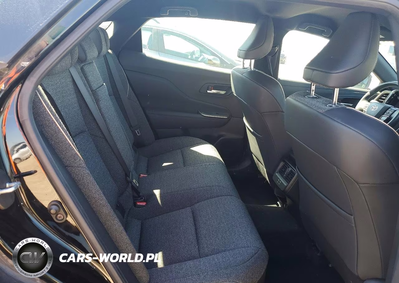 2023 Toyota Crown Xle VIN:JTDAAAAF8P3016773 - 10