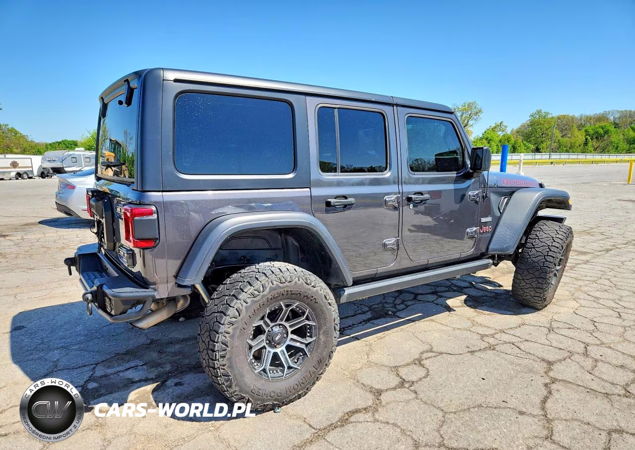2020 Jeep Wrangler Unlimited Rubicon VIN:1C4HJXFN1LW253695 - 3