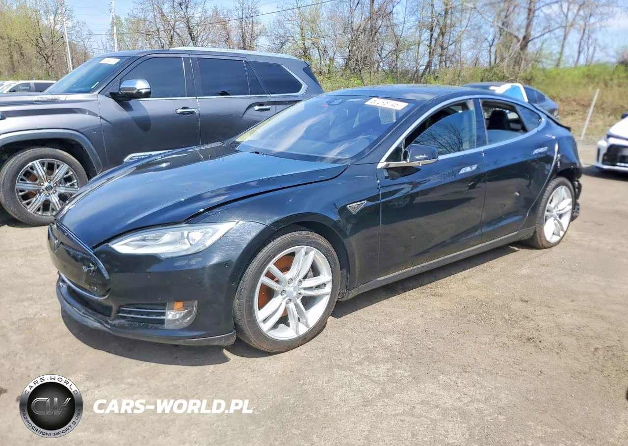 2015 Tesla Model S