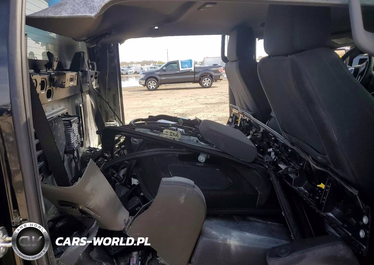 2025 GMC Sierra K1500 Elevation-L VIN:3GTPUJEK7SG351439 - 10