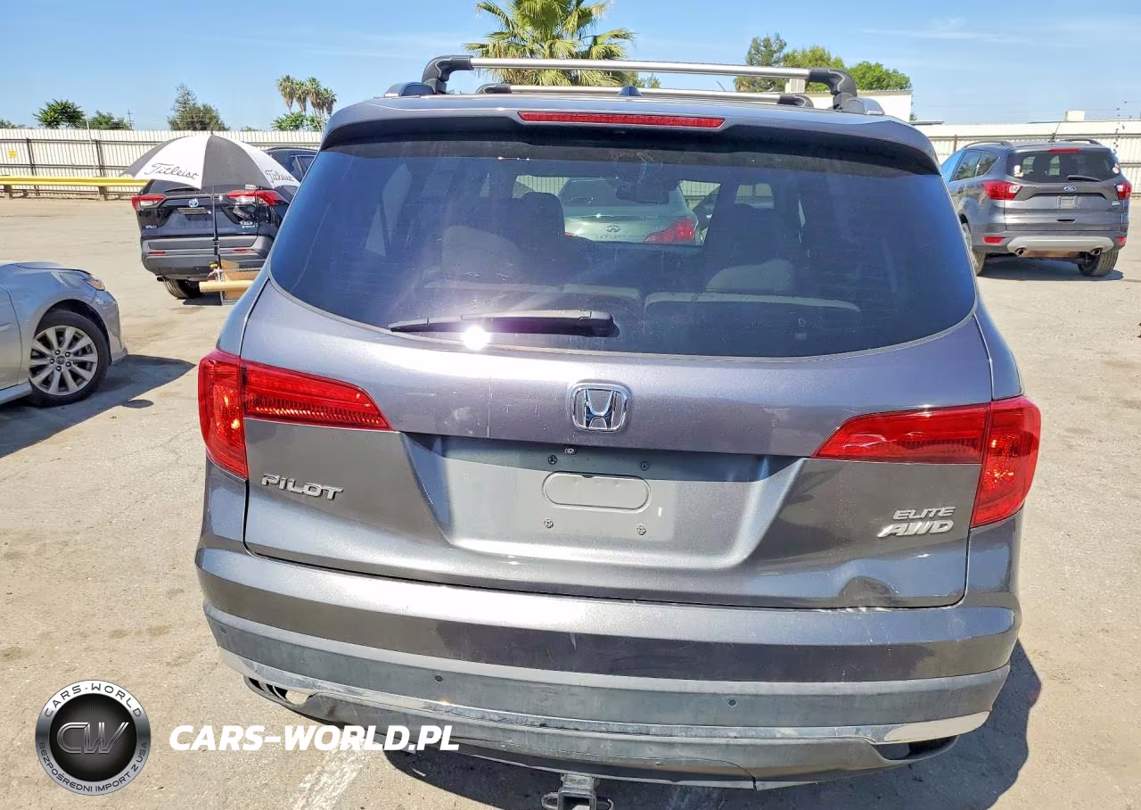 2016 Honda Pilot Elite VIN:5FNYF6H03GB089860 - 6