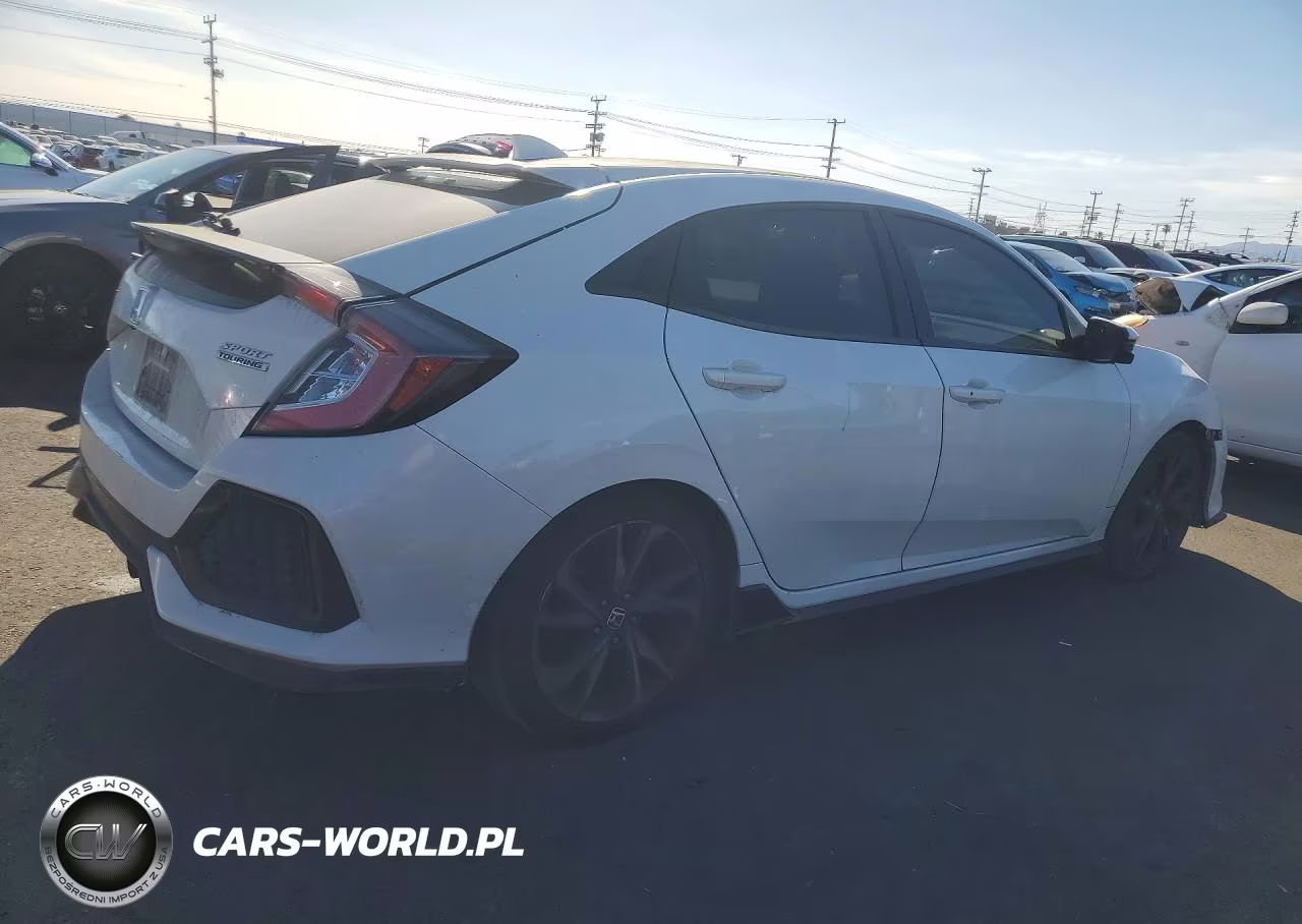 2019 Honda Civic Sport Touring VIN:SHHFK7H9XKU409318 - 3