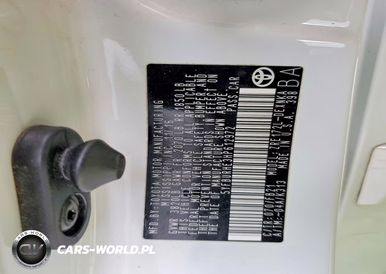 2017 Toyota Corolla Le VIN:5YFBURHE3HP612972 - 12