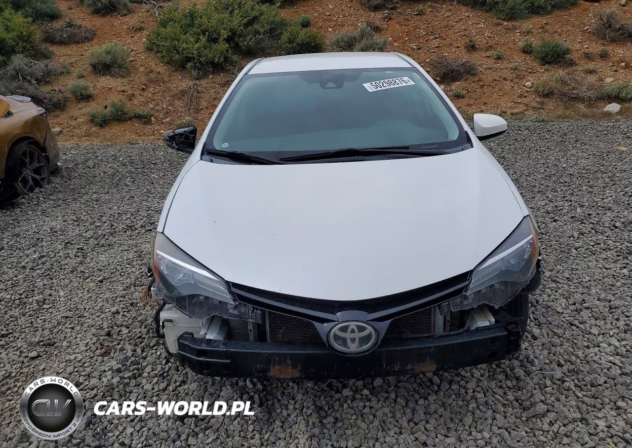 2017 Toyota Corolla Le VIN:5YFBURHE3HP612972 - 5