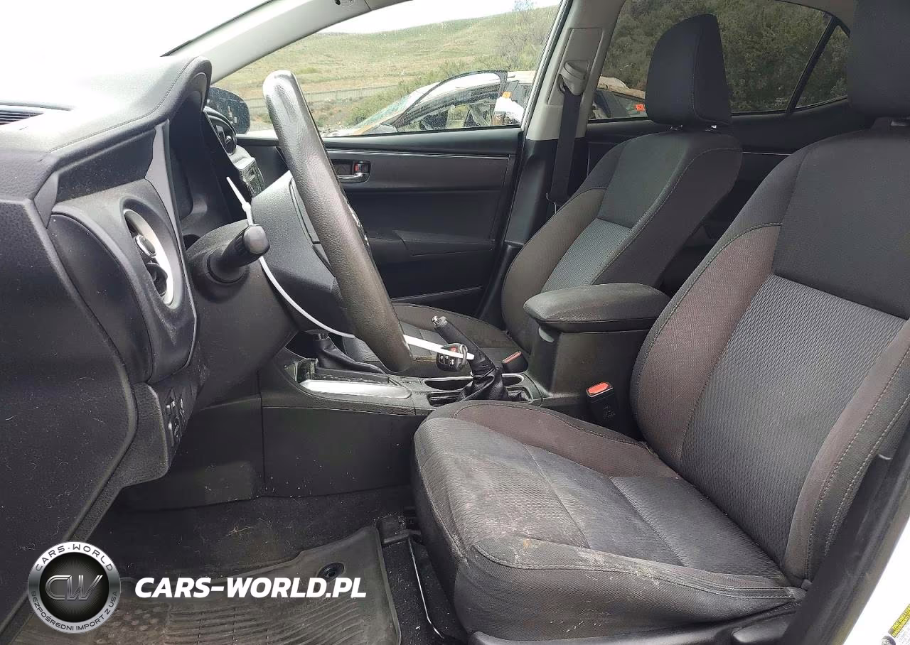 2017 Toyota Corolla Le VIN:5YFBURHE3HP612972 - 7