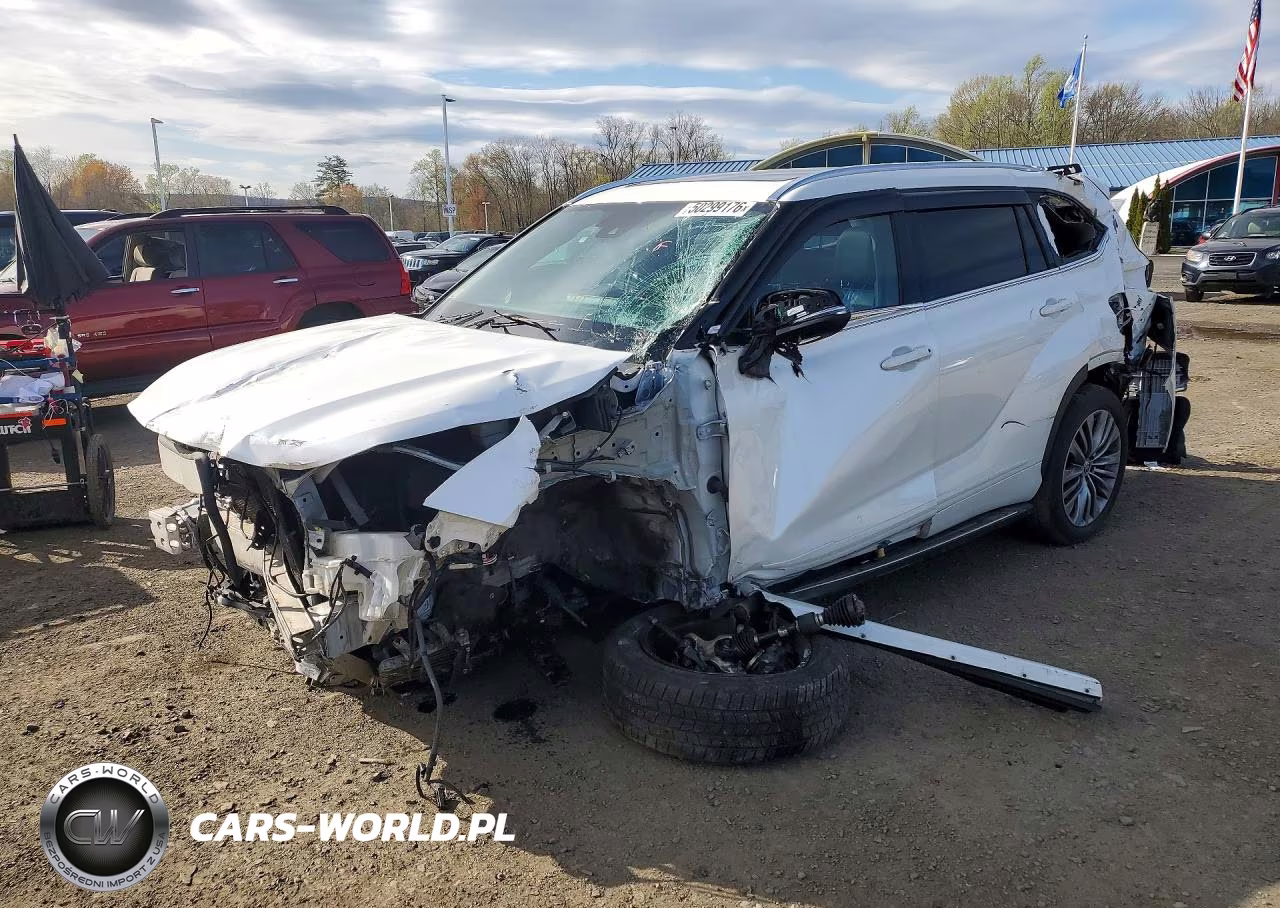 2021 Toyota Highlander Platinum – zdjęcie 1 z 14